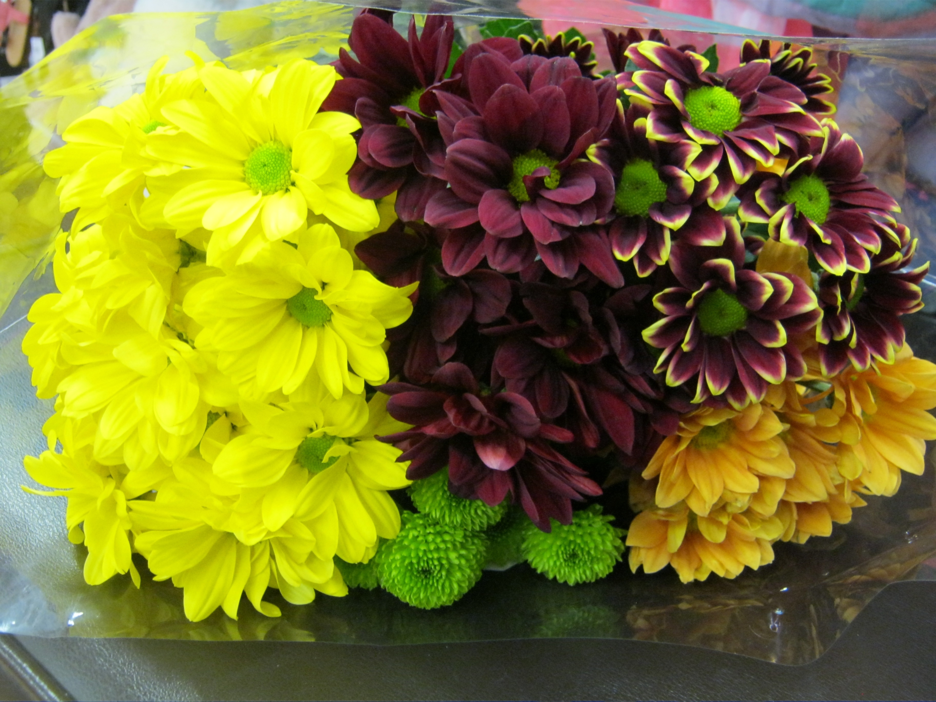 Chrysanthemums Mix Bouquet Flowerandballooncompany